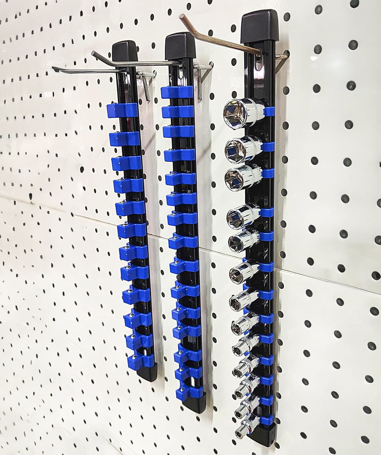 Organizator sina cu 16 spatii pentru chei tubulare, Zola, dimensiune priza 1/4 Organizator sina cu 16 spatii pentru chei tubulare, Zola, dimensiune priza 1/4